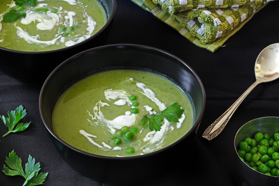 מרק אפונה קרמי ומהיר להכנה