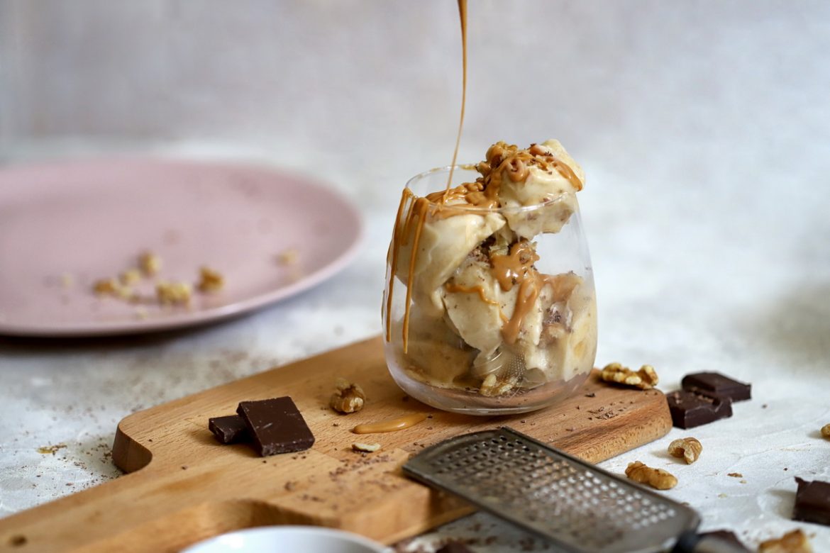 גלידת בננה מ-2 מרכיבים