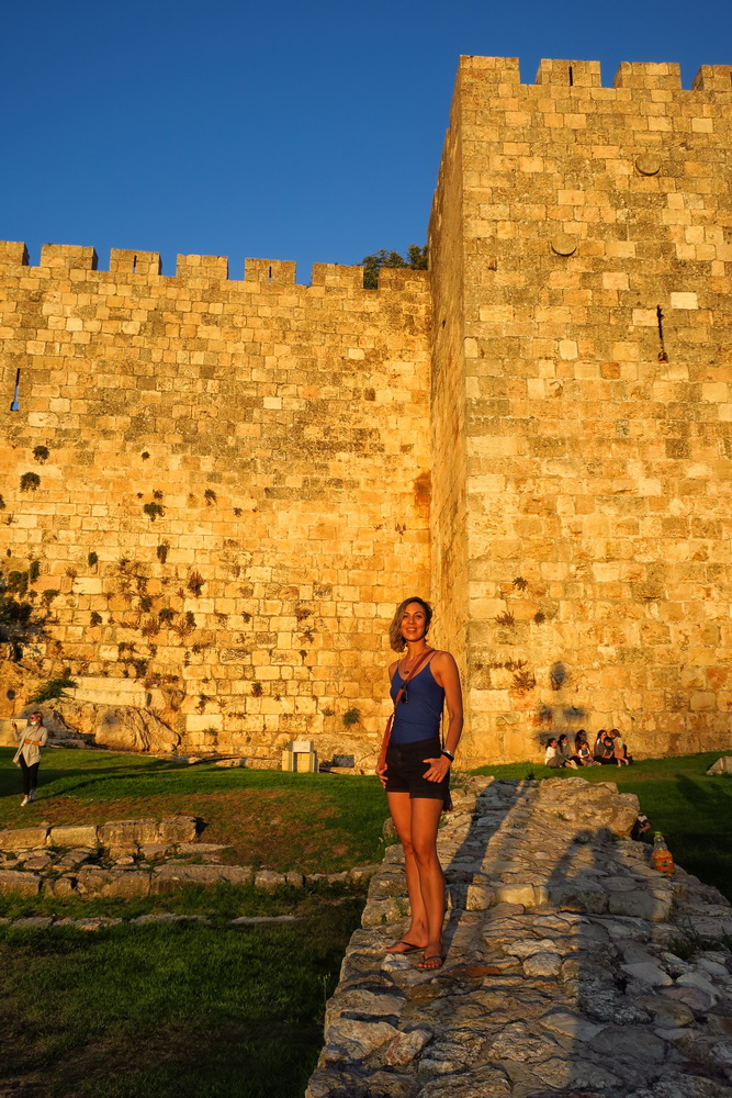 טיול על חומות העיר העתיקה
